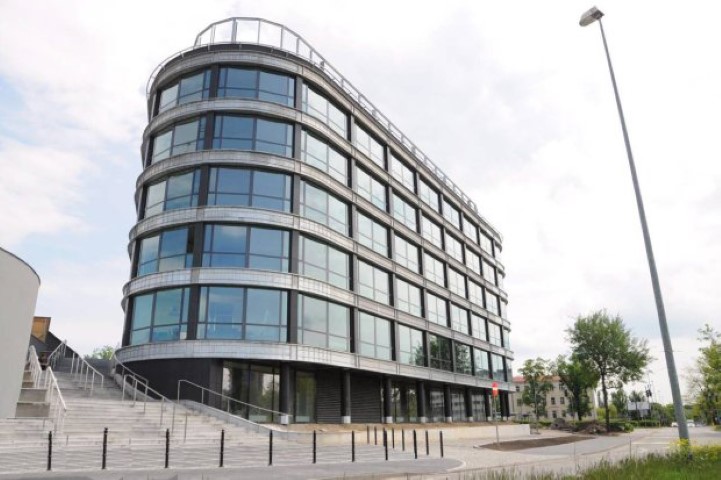 piastow-office-center